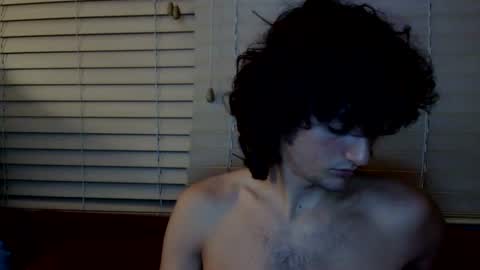 Angel Dl online show from 10-27-25, 03:54