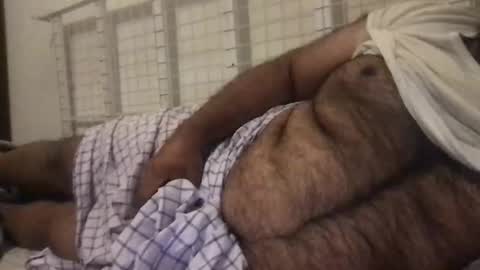 BigHairyGuy online show from 01-09-26, 10:22