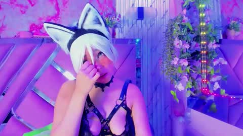 Snapshot of akane_hikari_ chatting on 10-10-25, 08:02 akane hikari  online show from 10-10-25, 08:02
