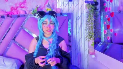 akane hikari  online show from 04-25-26, 05:32