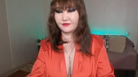 Snapshot of akanire chatting on 05-25-26, 06:58 Shelly online show from 05-25-26, 06:58
