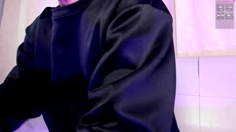 akazaboy online show from 05-31-26, 04:53