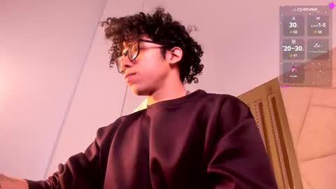 akazaboy online show from 06-25-26, 05:23