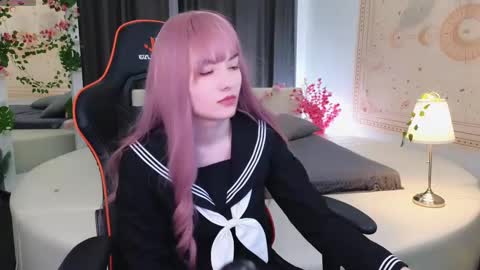 Akemi online show from 02-25-25, 04:53