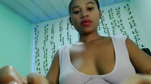 akemy_saunderz online show from 06-04-26, 03:01