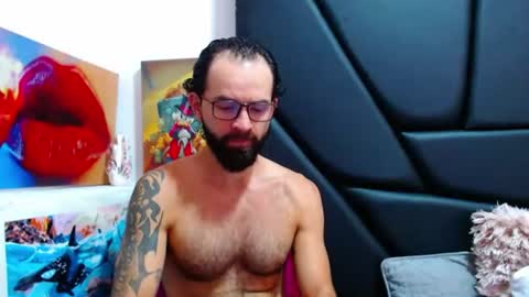 Snapshot of akiles_r chatting on 06-22-26, 11:46 akiles online show from 06-22-26, 11:46