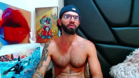 Snapshot of akiles_r chatting on 07-29-26, 11:47 akiles online show from 07-29-26, 11:47