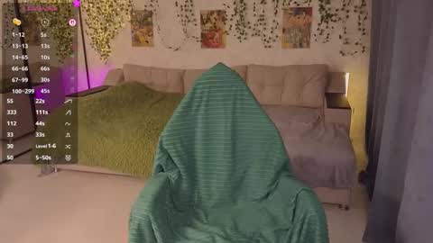 Snapshot of akinohana chatting on 10-31-25, 01:23 Aki online show from 10-31-25, 01:23