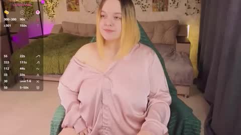 Snapshot of akinohana chatting on 11-01-25, 11:34 Aki online show from 11-01-25, 11:34