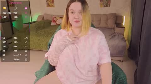 Snapshot of akinohana chatting on 11-07-25, 11:21 Aki online show from 11-07-25, 11:21