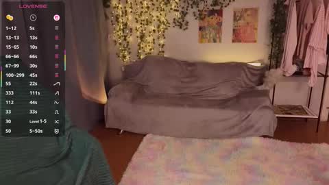 Snapshot of akinohana chatting on 11-28-25, 07:05 Aki online show from 11-28-25, 07:05