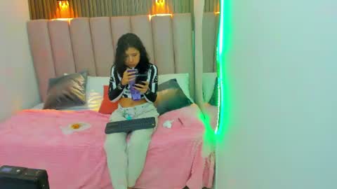 AkiraHayami online show from 07-28-26, 12:12