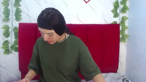 akoradiamondcm101 online show from 02-09-26, 03:32