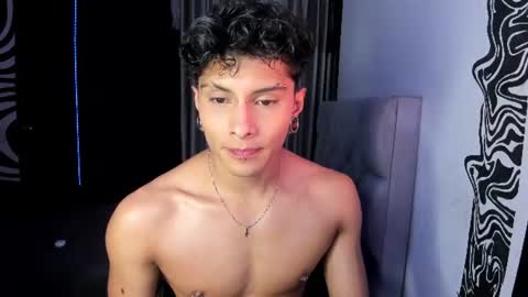 Snapshot of ala_ha_ chatting on 07-22-26, 03:09 Ander uwu online show from 07-22-26, 03:09