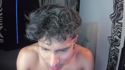 Snapshot of ala_ha_ chatting on 08-09-26, 05:01 Ander uwu online show from 08-09-26, 05:01