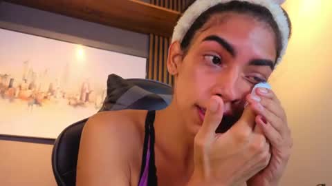 Alahia Rodriguez online show from 07-20-26, 01:24