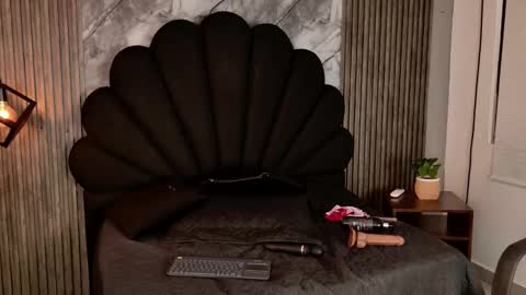 Snapshot of alahyapalmer_ chatting on 10-29-25, 04:15 alahyapalmer_ online show from 10-29-25, 04:15