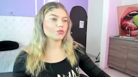 Alaia online show from 01-07-26, 01:02