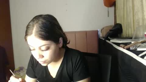 Snapshot of alaina_blessed chatting on 04-28-26, 12:53 alaina_blessed online show from 04-28-26, 12:53