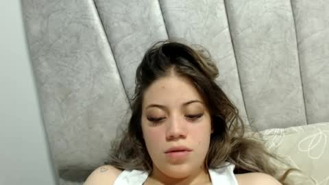 Snapshot of alaina_blessed chatting on 08-05-26, 12:46 alaina_blessed online show from 08-05-26, 12:46