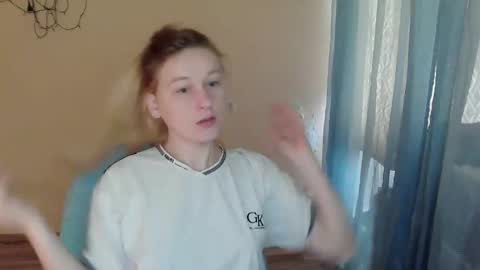 Anna online show from 05-30-26, 05:59