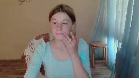 Anna online show from 06-09-26, 11:33