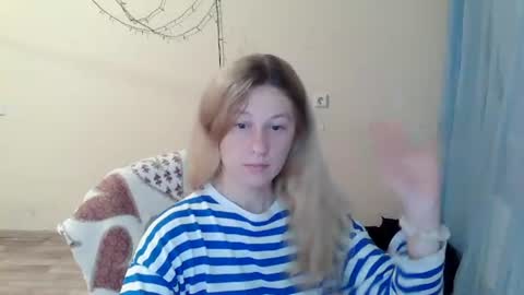 Anna online show from 07-18-26, 06:45