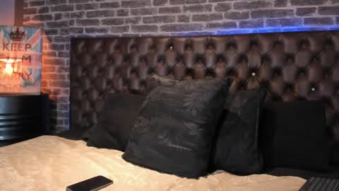 ---Alan--- online show from 03-29-26, 04:34