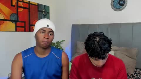 Alan and Criss - WE JUST FRIENDS WITH BENEFITS BOTH VERS online show from 11-12-25, 07:46