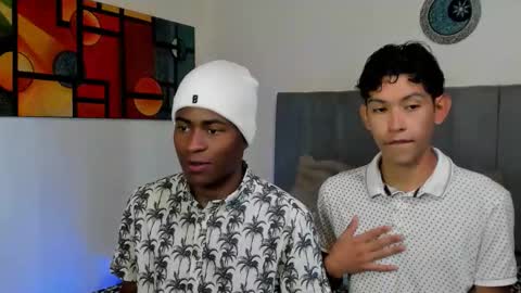 Alan and Criss - WE JUST FRIENDS WITH BENEFITS BOTH VERS online show from 11-22-25, 04:28