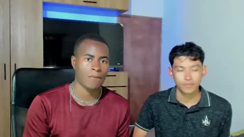 Alan and Criss - WE JUST FRIENDS WITH BENEFITS BOTH VERS online show from 06-22-26, 12:24