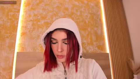 alana_2916 online show from 01-10-26, 03:19