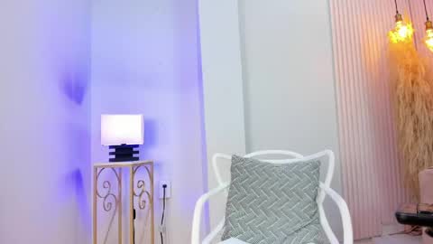 Alana online show from 05-28-26, 03:37