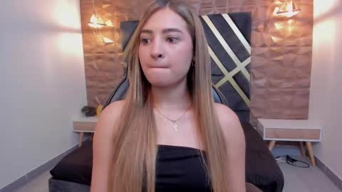 ALANA COX online show from 12-23-25, 12:30