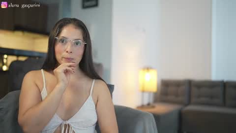Alana Gasparini online show from 07-28-26, 08:01