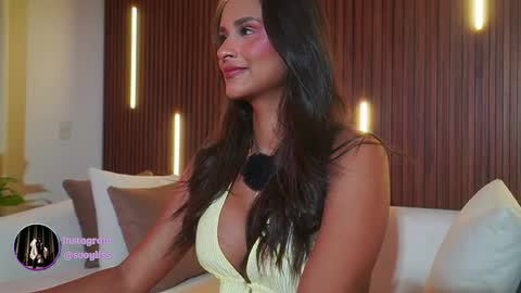 Alana online show from 05-23-26, 03:12