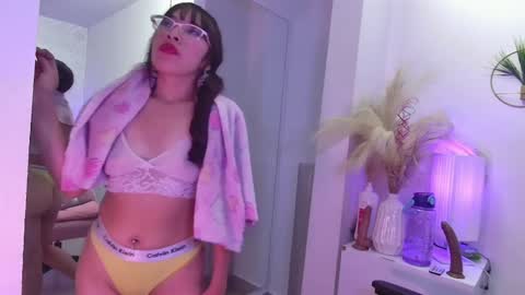 Alana  online show from 01-21-25, 08:41