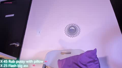 Maeve  online show from 12-07-24, 02:13