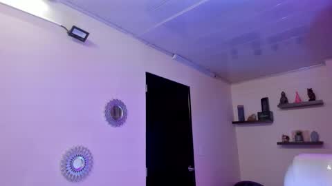 Maeve  online show from 12-30-24, 05:02