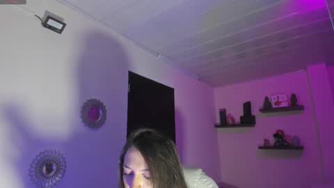 Maeve  online show from 03-12-25, 11:09