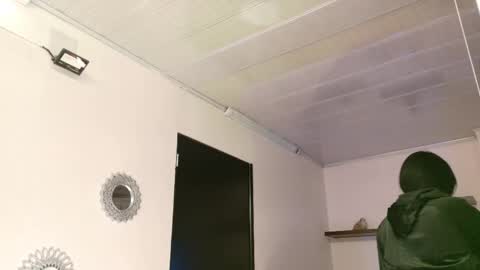 Maeve  online show from 09-10-25, 11:10