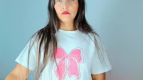 alana_pink95 online show from 03-16-26, 12:09