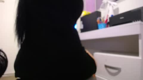 A l a n a online show from 02-04-25, 10:54