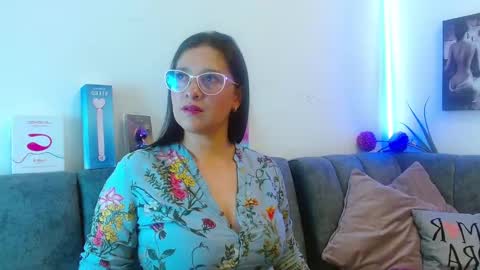 Alana  online show from 03-27-26, 07:35