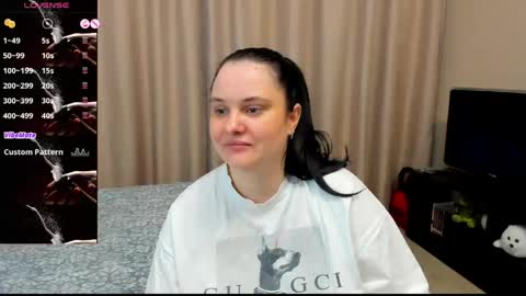 Snapshot of alanabrox chatting on 04-17-26, 12:24 Julia online show from 04-17-26, 12:24