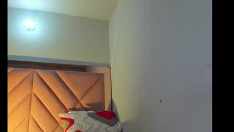 alanah connors online show from 06-11-26, 12:32
