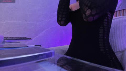 Alanah online show from 04-08-26, 01:38