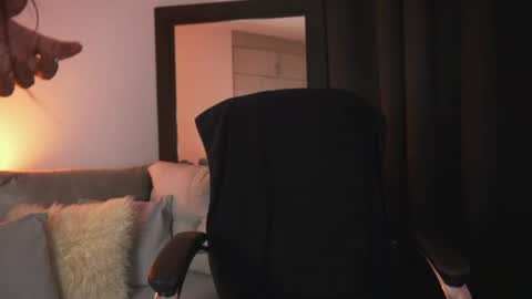 Alanna online show from 07-29-26, 06:22