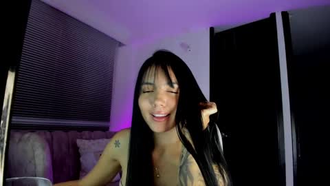 Snapshot of alanatate chatting on 12-28-24, 02:33 Alanatate online show from 12-28-24, 02:33