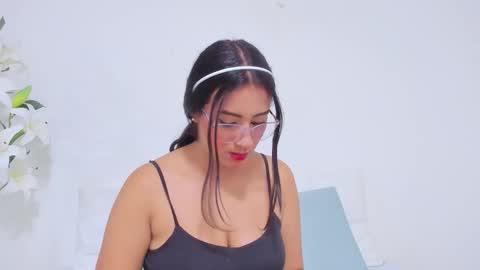  Alana Whitte  online show from 01-11-26, 02:11